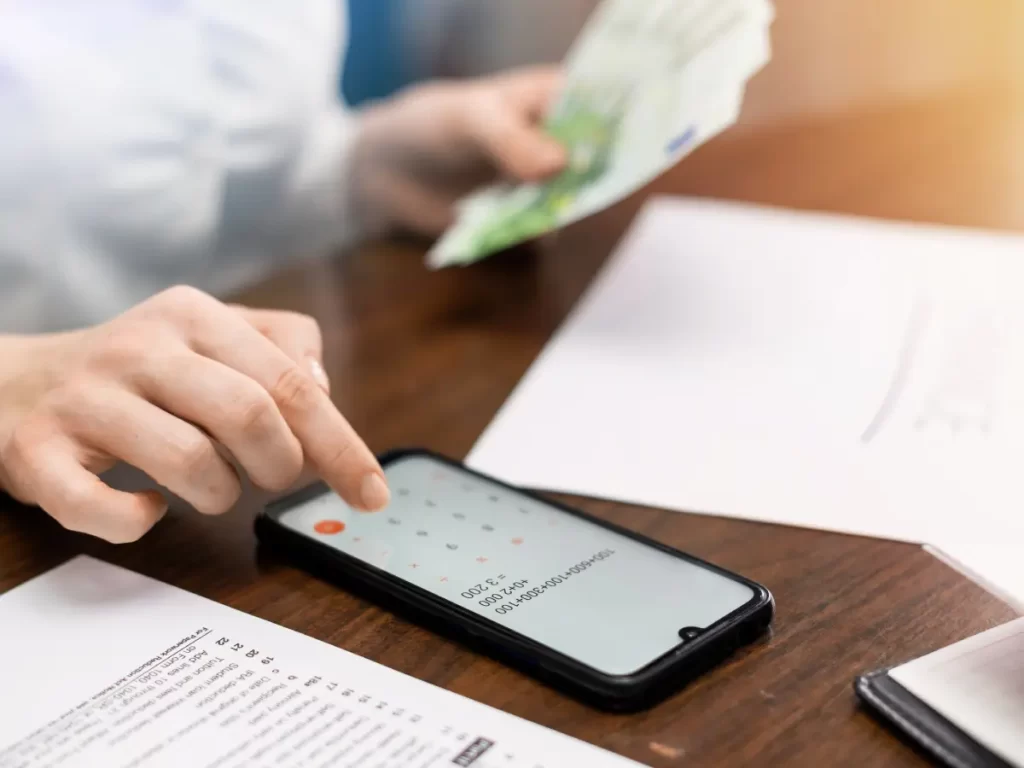 Can Foreigners Open a Money Transfer Business in Australia_